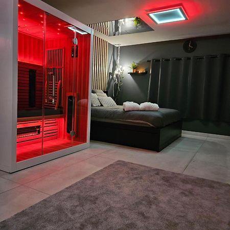 Bed and Breakfast So Sweet Oupeye Экстерьер фото